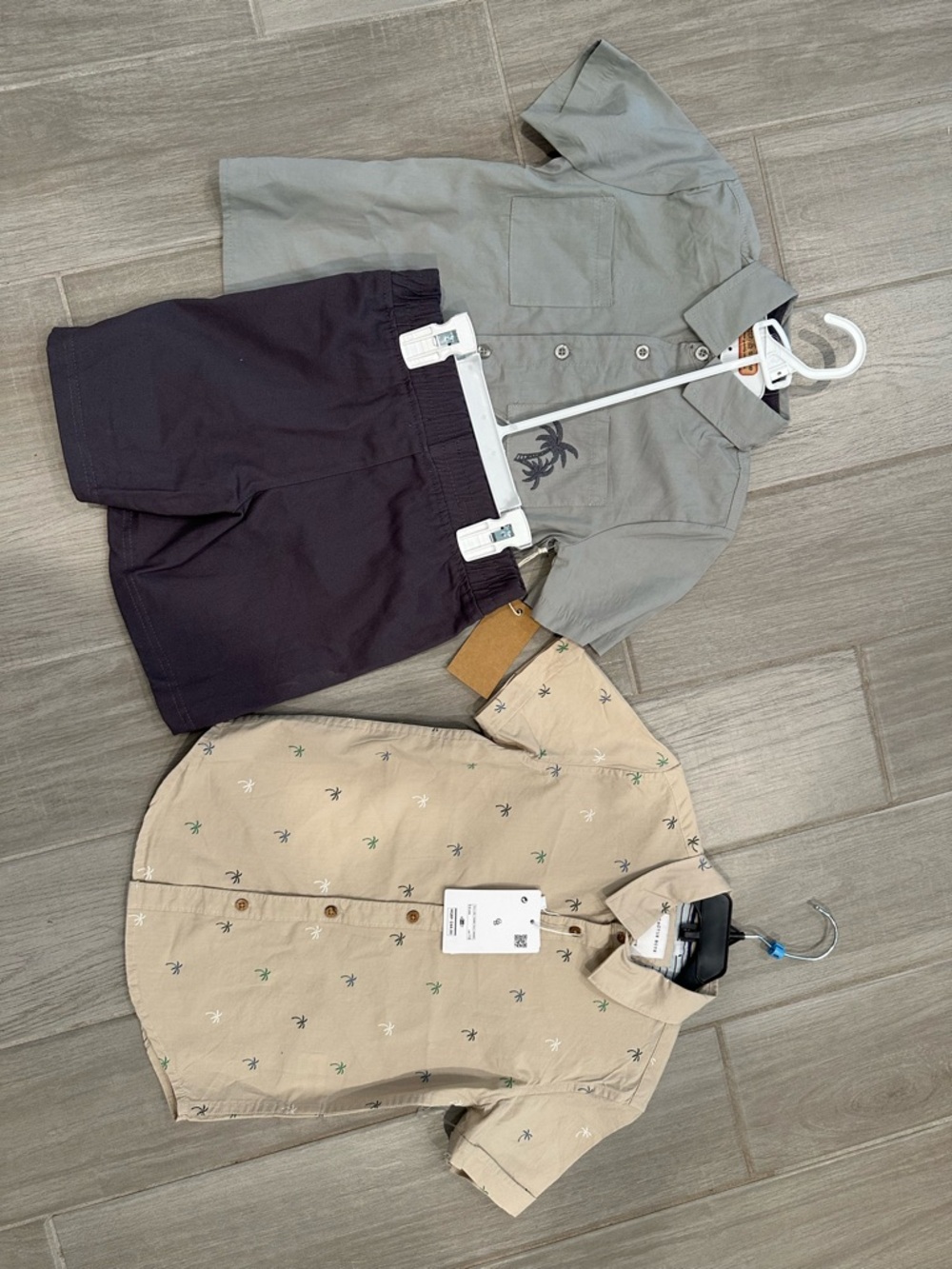 Boys stylish outfit, size 6T